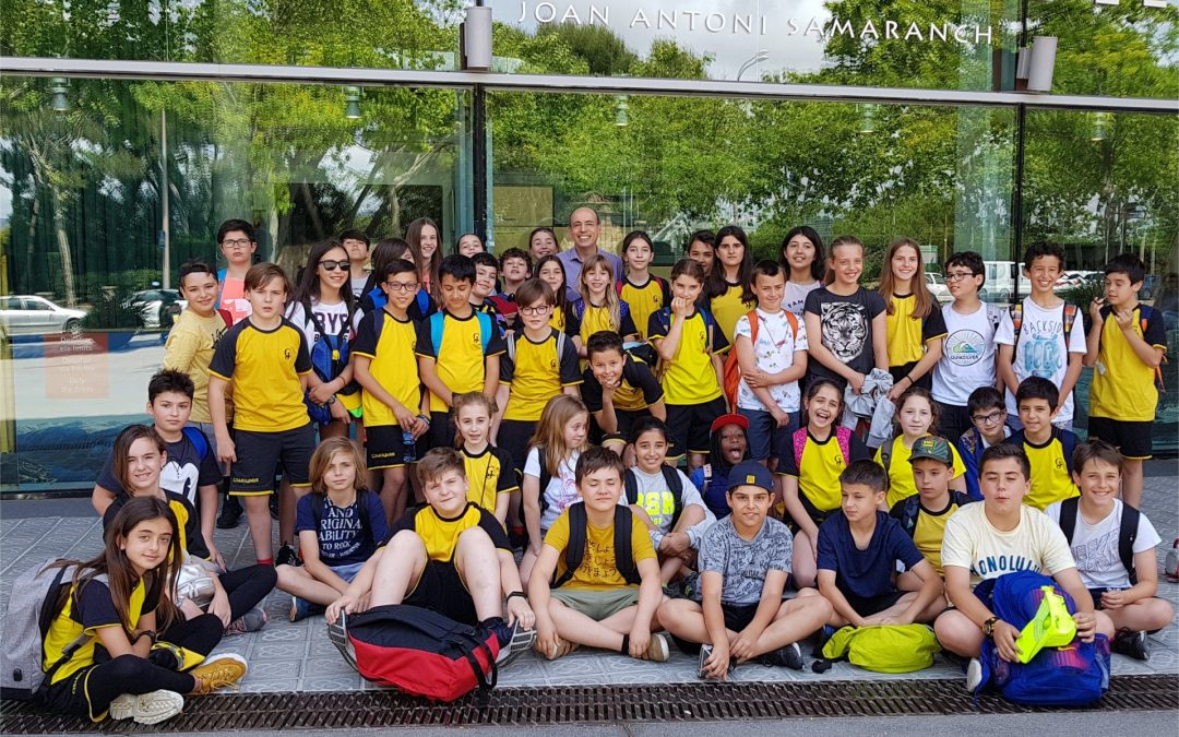 Visita de 5è al Museu Olímpic de Barcelona. En Joan Grimalt, investigador científic, ens sorpren amb la seva presència durant la nostra estada!.